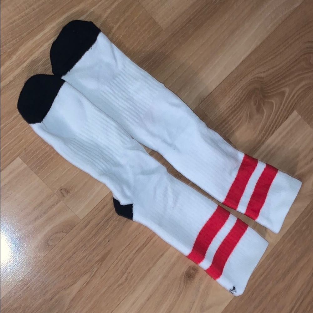NWOT Arthur George socks - Picture 2 of 2